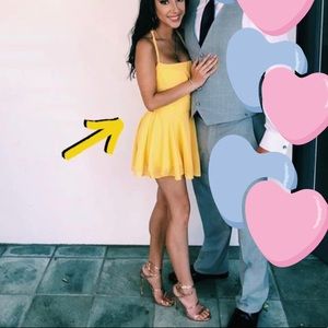 LITTLE YELLOW SUNDRESS